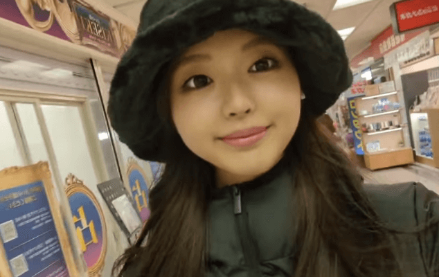 「モデルさんばりの可愛いさ」18歳のビキニフィットネス女子、”歩いただけのムービー”に美貌大絶賛！「可愛すぎまする」