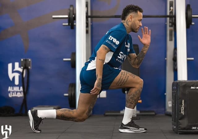 「さぁいこう！」ネイマールのトレーニング風景に激励のコメント！