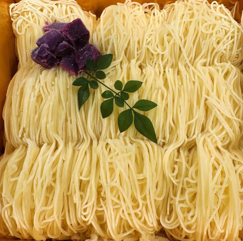 「麺かと思ったぁー😮」有吉弘行がアップしたモンブランが話題に👀