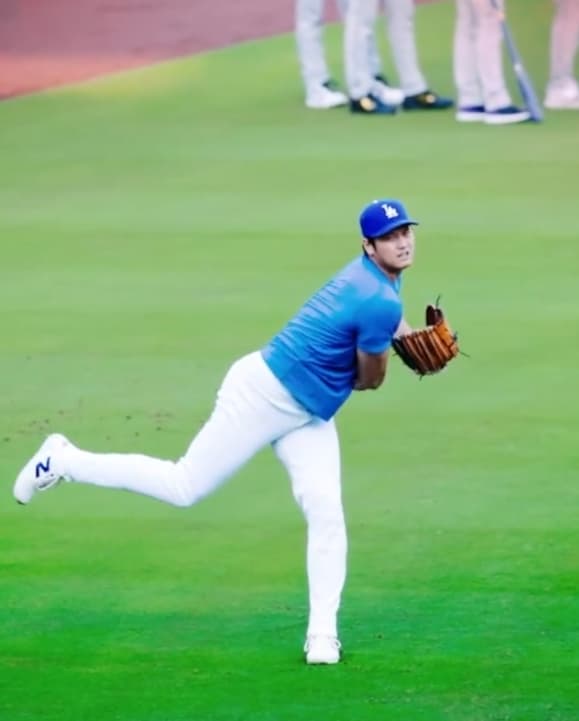 「大谷、ついにドジャーズで先発！」 パドレス戦で復活のマウンド、MLB界が熱狂