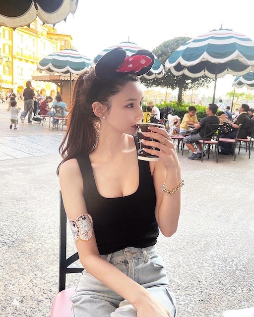 ダレノガレ明美、ディズニーでの写真「可愛すぎる」と話題に！