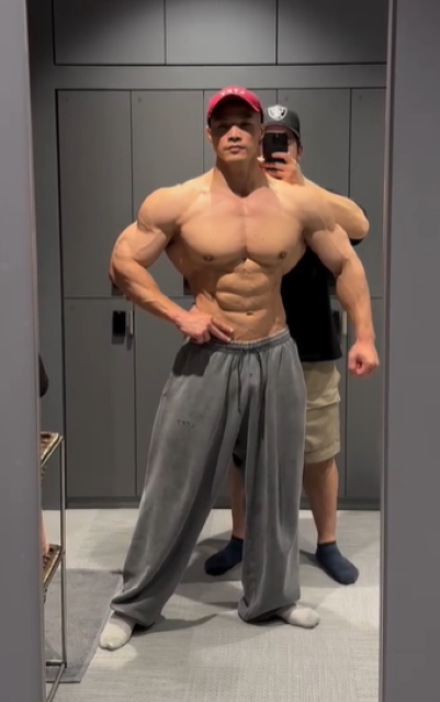 準備万端！ボディビルダー・田口純平 ボディコンテストまであと11日！「ぶちかましてください！」と応援の声続々！