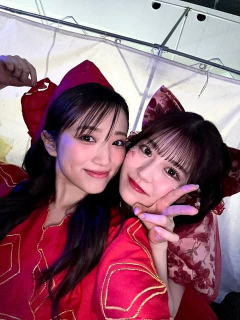 「きゃわいいあまねきですっ」矢吹奈子があの元HKT48仲間との素敵すぎる2ショットを投稿！