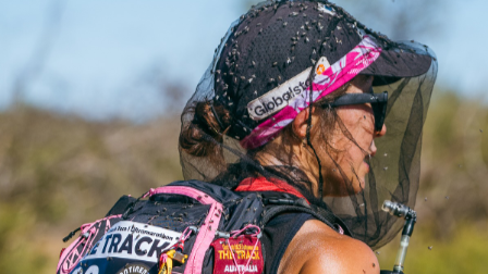 尾藤朋美が過酷な環境に挑戦！ウルルで見せた全力疾走に称賛の声