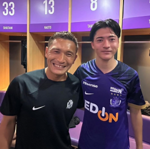 欧州挑戦の川村拓夢、広島の大先輩からエール