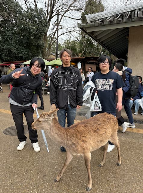 プロゲーマー・どぐらがプロゲーマー仲間と奈良に観光へ「奈良来てます」