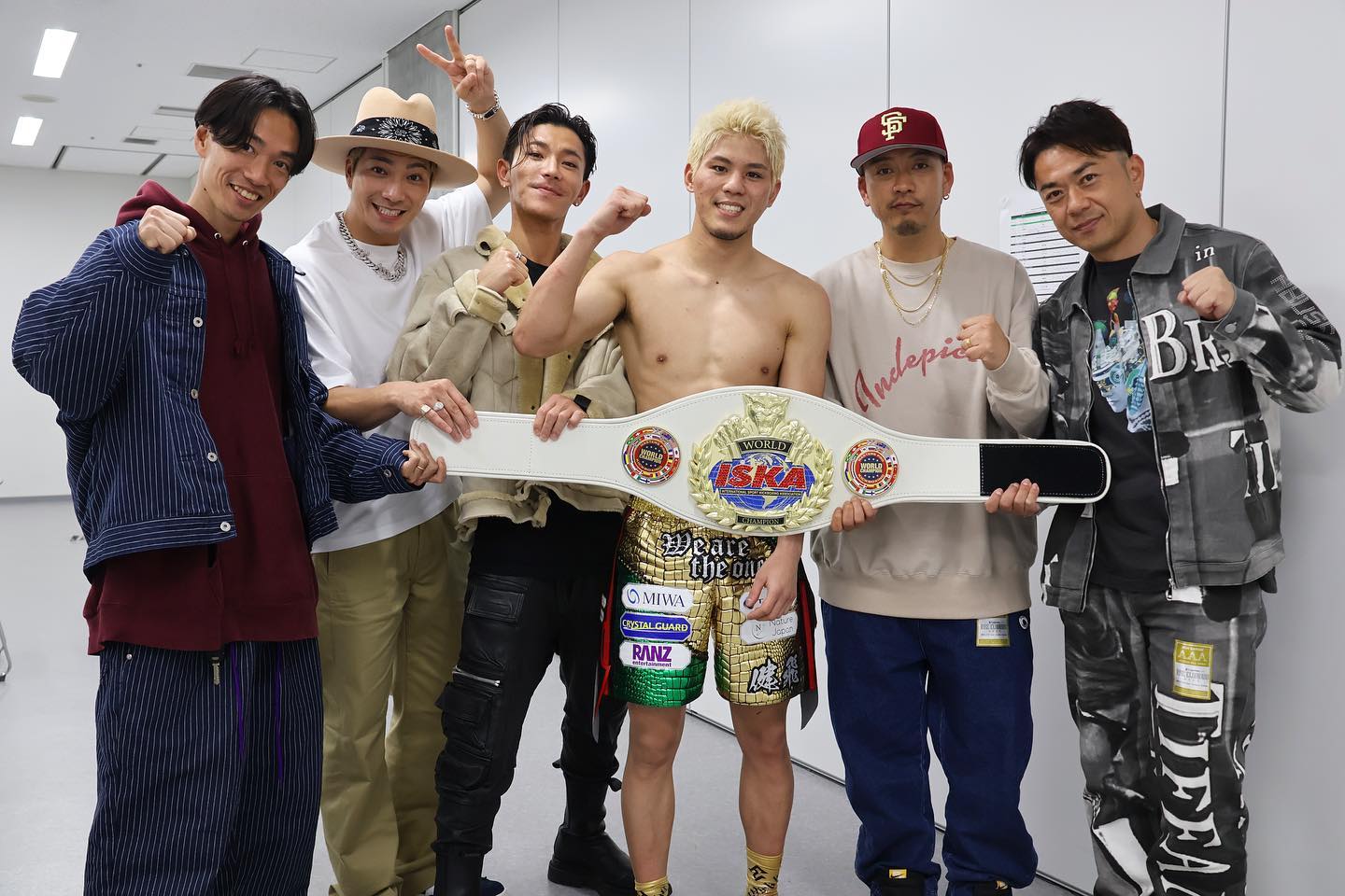 「皆んなやったよ！」自身初の世界王者となった原口健飛が喜びの報告！！