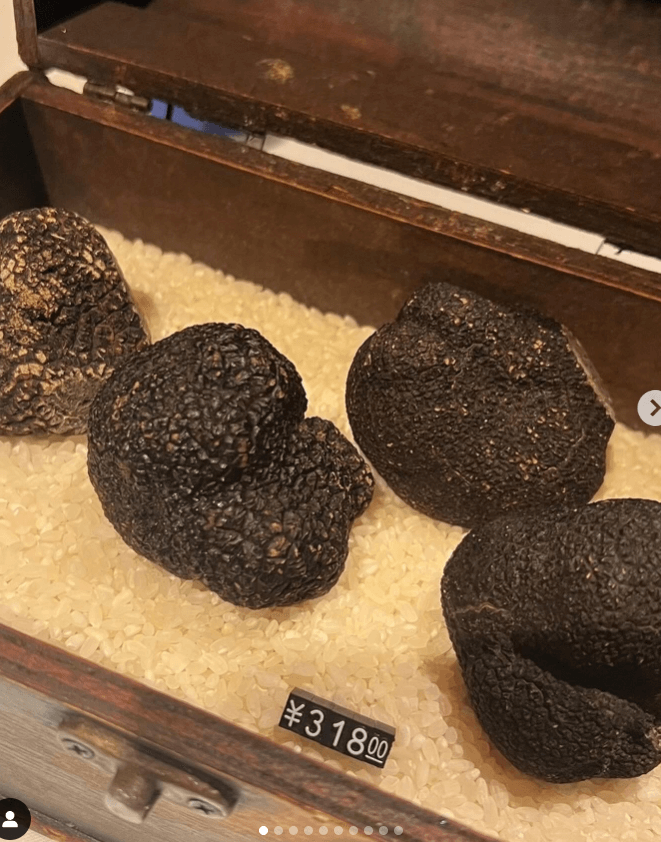 古閑美保、贅沢ディナーを堪能！「贅沢しました」と満足の投稿