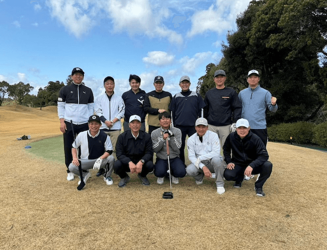 阿部慎之助、亀井善行ら巨人首脳陣の集合写真が豪華すぎる✨真ん中はまさかのあの人❓