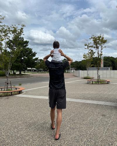 バレー日本代表🏐小野寺太志が息子を肩に乗せて2ショット📷📷
