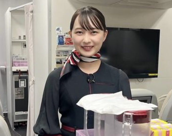 あの乃木坂46元メンバーがCAに「こんな可愛い乗務員さん存在するの！？ 」