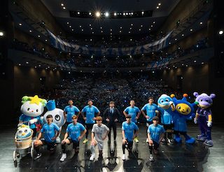 川崎フロンターレの新体制発表会はJで一番ユニーク⁉︎