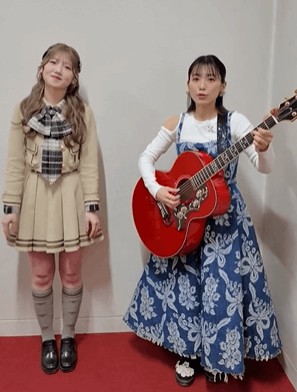 「ハモリもとっても素敵」miwaがAKB48のメンバーと「ヒカリへ」を一緒に歌唱！