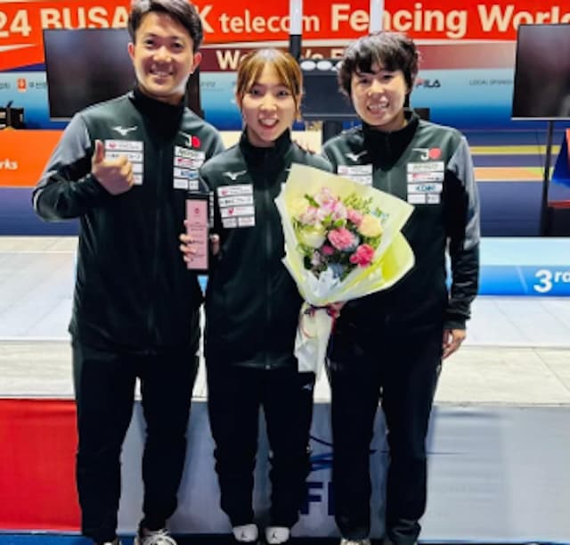 パリ五輪フェンシングメダリスト上野優佳、釜山ワールドカップで初の表彰台！2025年さらなる飛躍を誓う