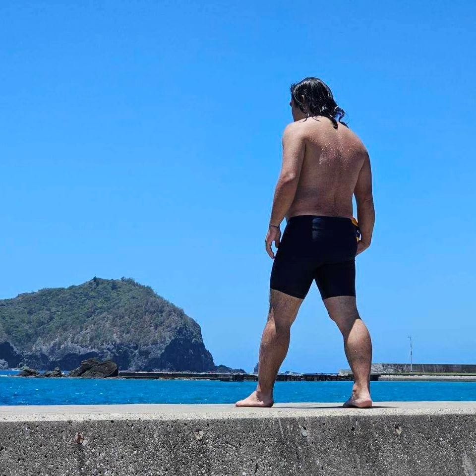 ロッチ中岡、小笠原ロケでのオフショットを公開！！！「小笠原行きたいっ！」