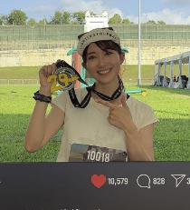 “日本一走る女子アナ”長谷川朋加、鉄分サポートのタブレットを紹介！