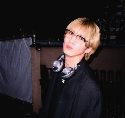 WEST.藤井流星がオフショットを投稿！エモすぎると話題に