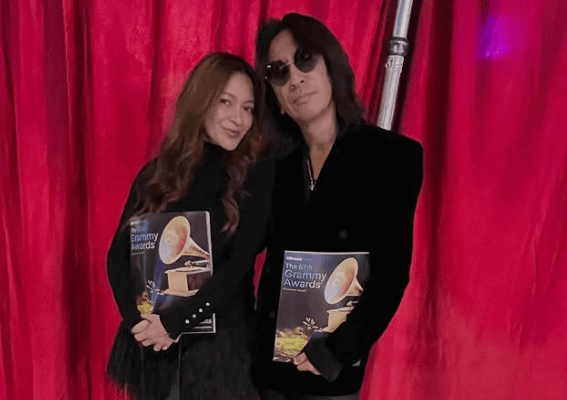 「最高で素敵なご夫婦きた」GLAY・TAKURO＆美人妻、友人のグラミー賞・受賞を祝福！ラブラブ2Sが話題に