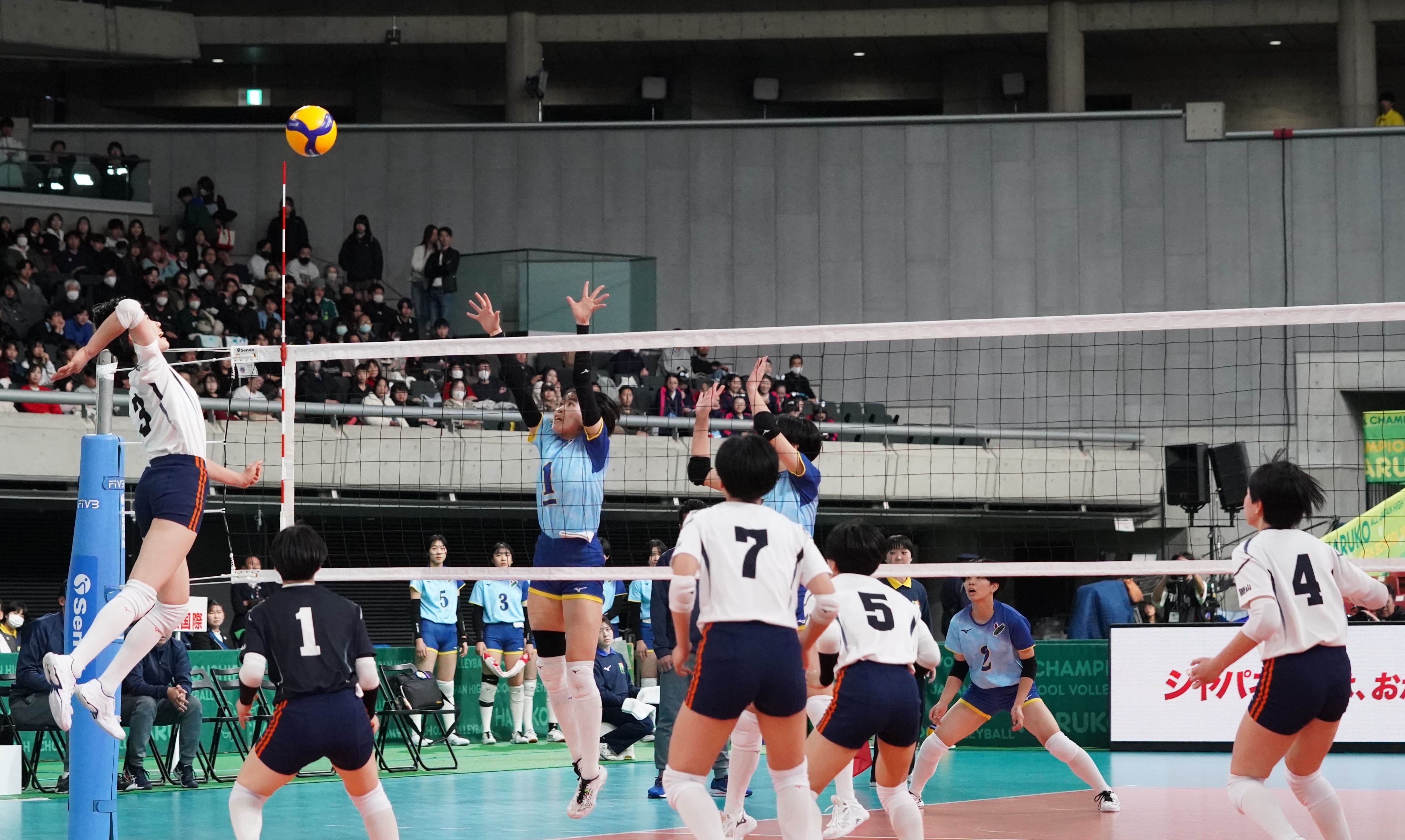 【春高バレー2026・写真特集】女子準決勝　大阪国際 vs. 就実の激闘を写真で振り返ろう！