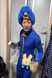 峯岸みなみ 夫がまさかの格好で帰宅?!ほっこり動画公開し話題に