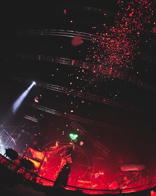 ずっと真夜中でいいのに。ツアー完走報告「ほんとうにありがとよ」