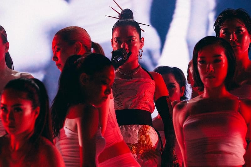 「イイ笑顔」人気ラッパー、AwichがFuji Rockの様子を報告