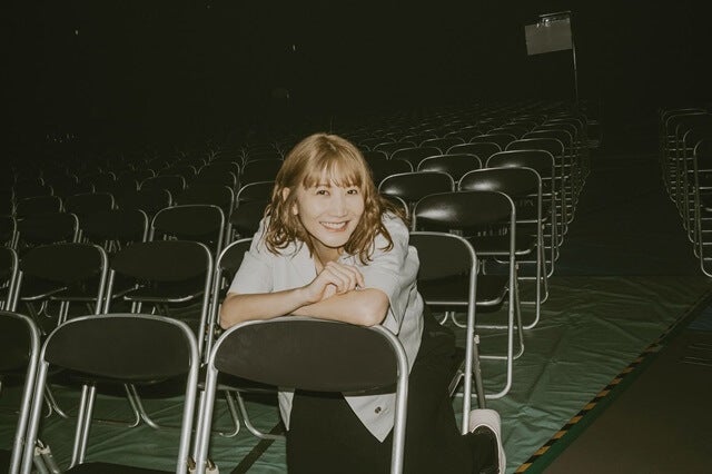 人気ロックバンドの紅一点、いよいよ終わる○○に「そわそわ。」