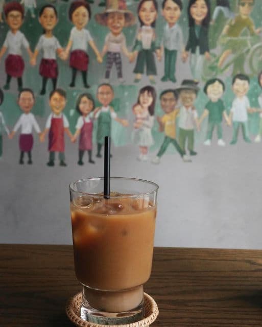 高橋メアリージュン、コーヒーの写真ともにデジタルデトックスの日々を綴る！