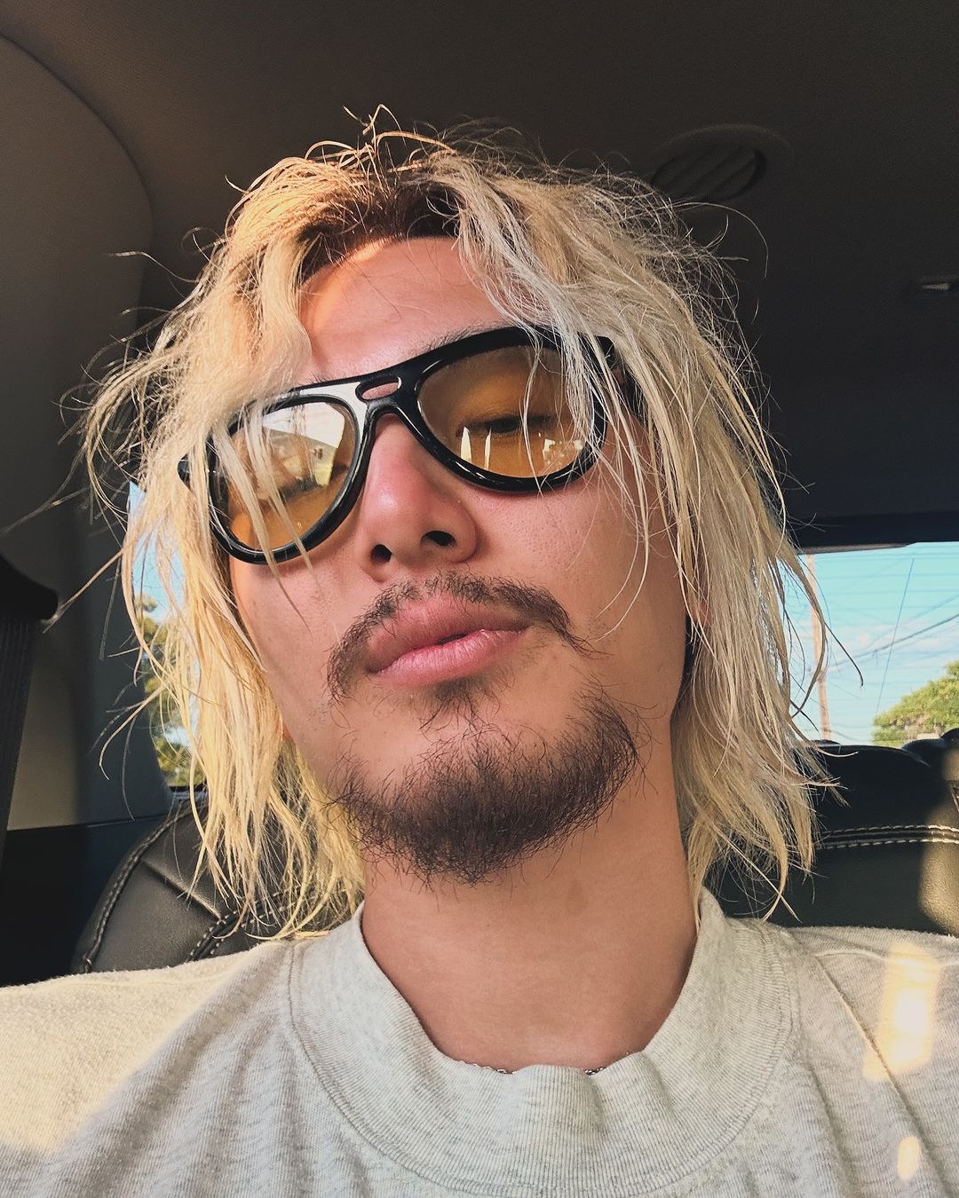 誰？変わり果てたあのアーティストにファン驚愕