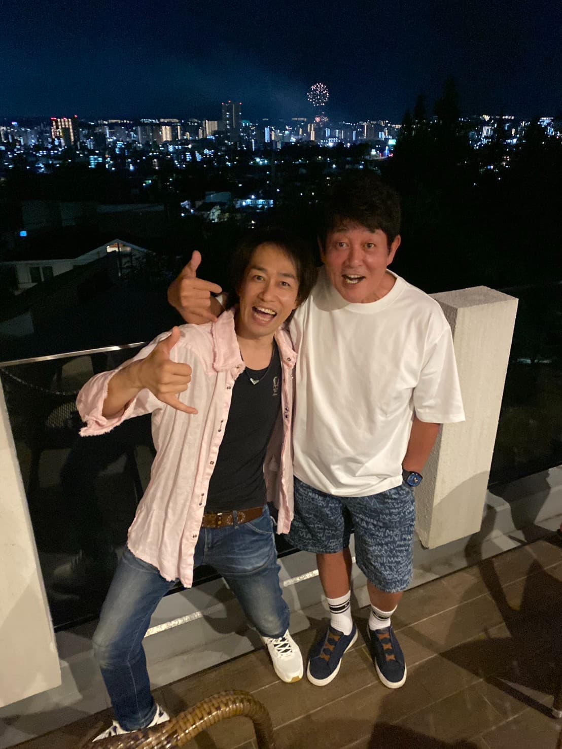 再会の舞台は八王子花火！山本淳一、前田亘輝と“時空超えたツーショット”