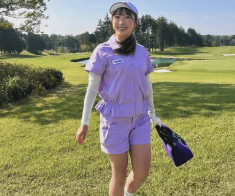 「春ウェア姿…素敵ですね」美女ゴルファー、優雅なラウンドを堪能！ウェア姿フォト＆動画にファンうっとり「靴下かわいい」