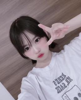 超人気YouTuber 中学生美人娘が最新ショット公開でコメント殺到 ひさびさツインテールにファン歓喜