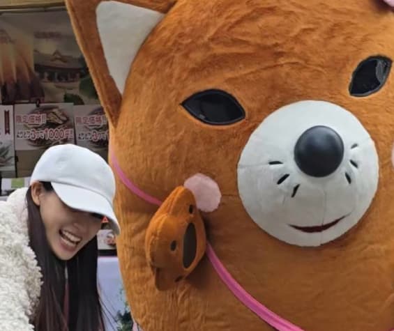 土屋太鳳、豆まきの予行練習中に豊川市宣伝部長の「ガールフレンド」に遭遇？！