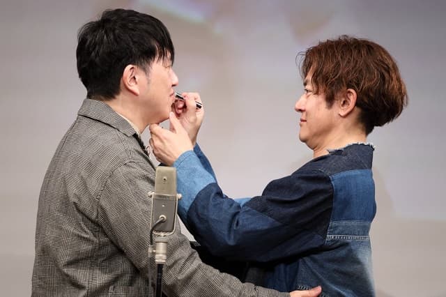 「手を回してくるの何？」なすなかにし 那須が”オッサン芸人”との仲良しショットを披露！