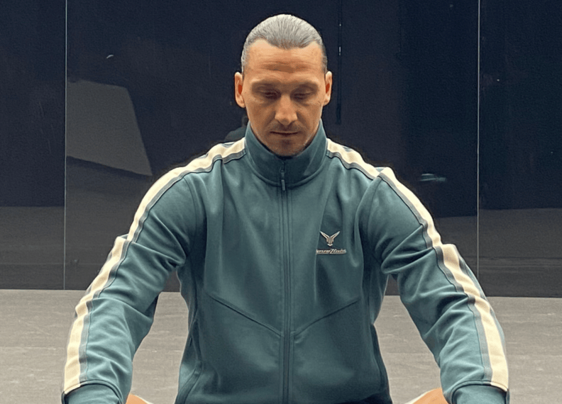 イブラヒモビッチが坐禅、“Zen(禅)”で精神統一する姿が話題