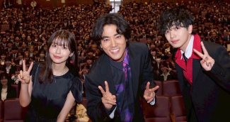 「ビジュ爆発！」宮世琉弥、立教大学サプライズ訪問＆ドラマオフショットにファン沸騰！