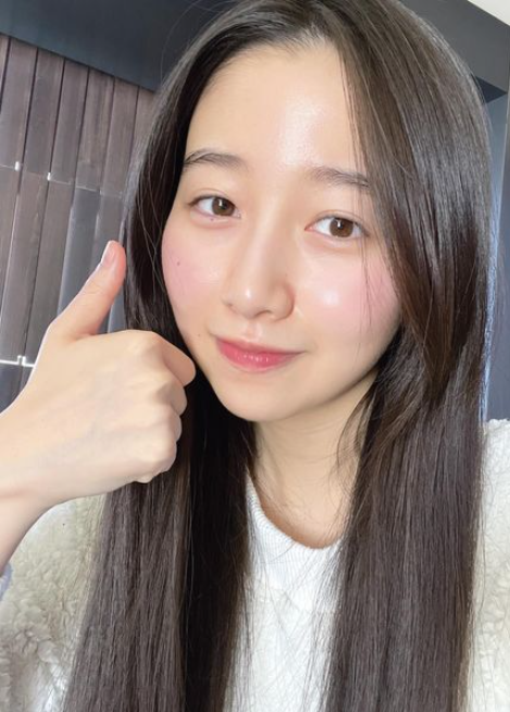 Cocomiのすっぴん風自撮りショットが美しすぎる...！日常の様子を大公開し話題に👀✨