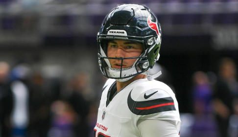 NFL バイキングス新人QB、ファン少年の“お願い”に神対応