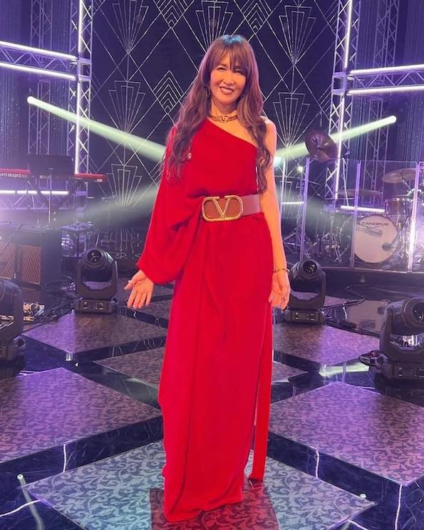 真っ赤なドレスで登場！工藤静香がNHK BS に出演！