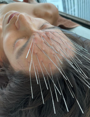 国民的イケメン俳優が衝撃的なオフショットを披露  一部「不適切なコンテンツ」に分類されてしまう...