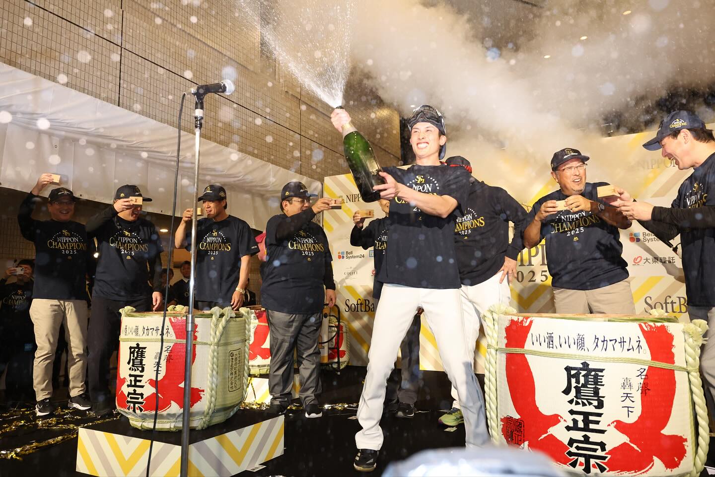 「1年間ありがとうございました」ソフトバンク・周東佑京、ファンに優勝を報告！