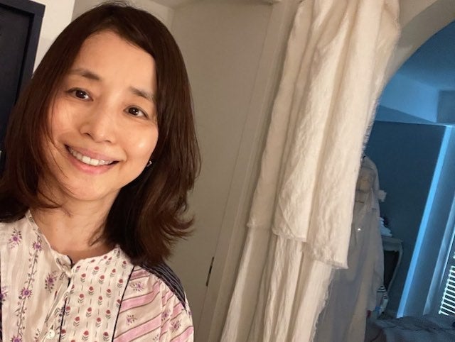 石田ゆり子が久々のインスタ更新「暑すぎて体調が乱れておりました」