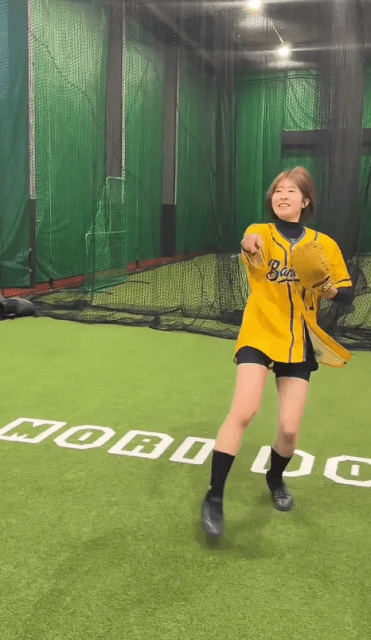 「みんなの好きなスポーツあった？」美女子スポーツインフルエンサー、野球にゴルフにサッカーに！マルチスポーツチャレンジムービーが話題