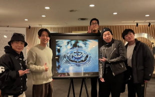 増上寺でエネルギー充電！カラテカ入江、田村大の個展に感動