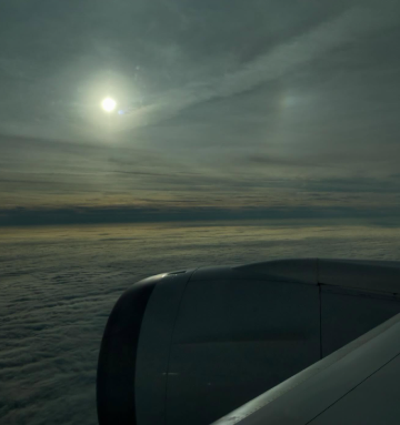 藤原ヒロシ、パリ上空からの絶景を投稿！ファンから羨望の声続々