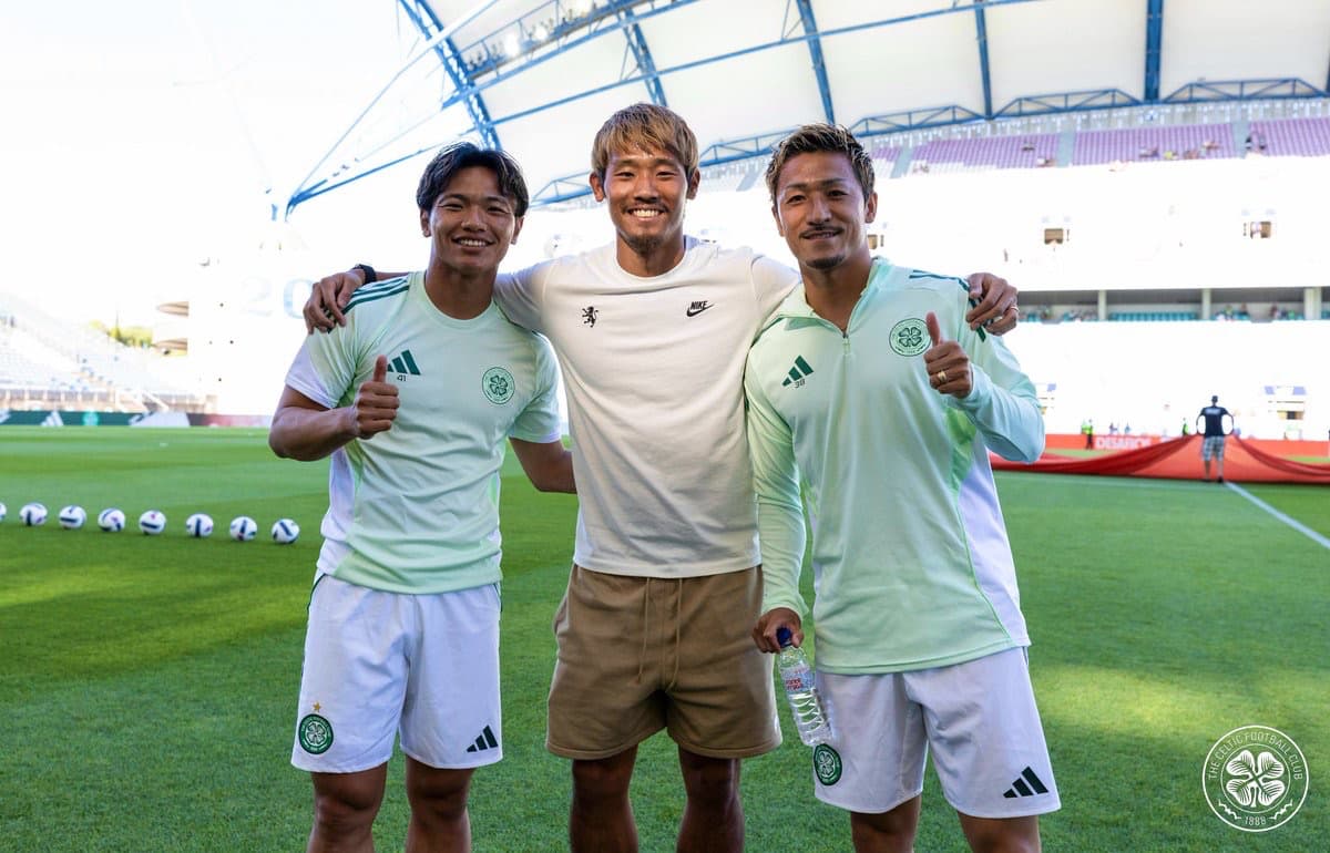 “日本人トリオの笑顔”　前田大然が守田・旗手との3ショットを公開