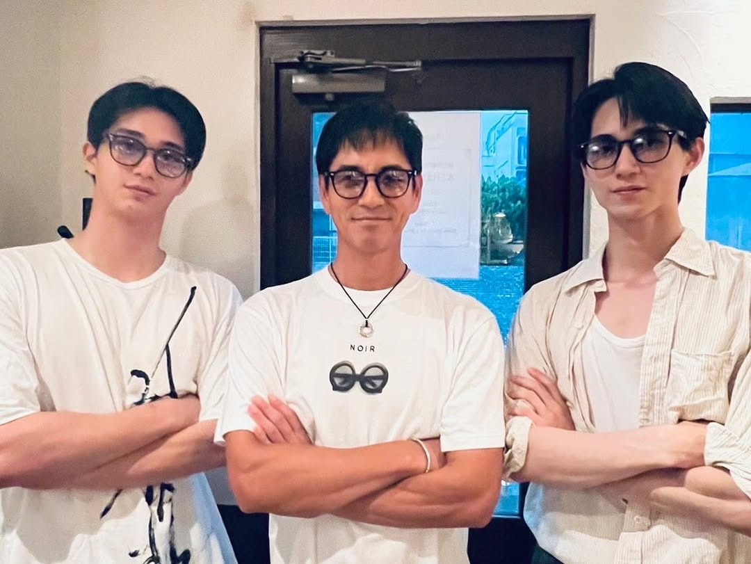 沢村一樹がイケメン過ぎる息子たちとお揃いショットで「遺伝子さすがです！」