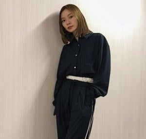 朝日奈央が脅威の9頭身ショット公開💓「こんなにスタイル良かったんだ」と大反響🌟