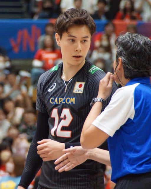髙橋藍🏐試合中の爽やかショット✨に国内外のファンが悶絶💕
