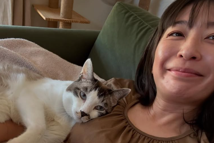 涼しい朝、小野真弓が“仔猫祭り”を告知　猫日記で見せる活動の一部